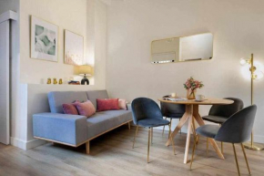 MonKeys Apartments San Román Deluxe, Seville